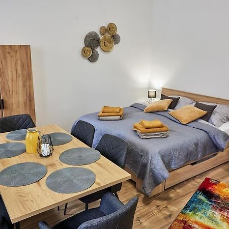 סופרון Varfal Apartman מראה חיצוני תמונה